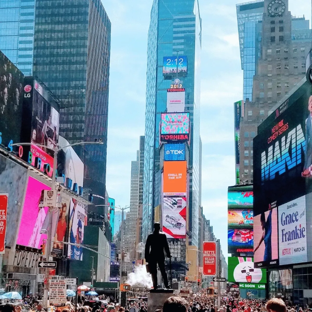 Montreal to New York, Philadelphia & Washington DC 4-Day Tour with Woodbury Outlet